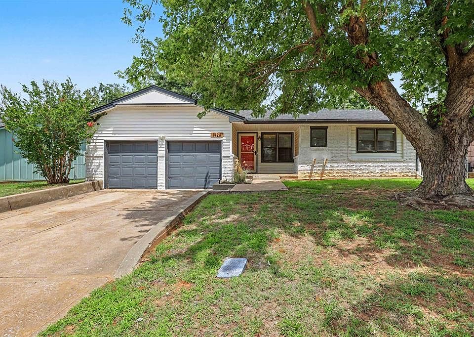 1st image of 1724 Serenade Dr