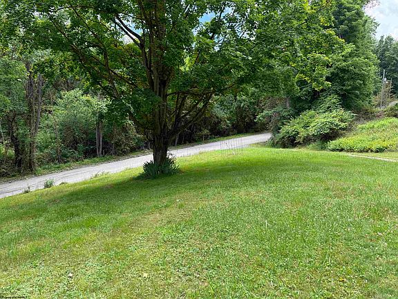 5th image of 3416 Pleasantdale Rd
