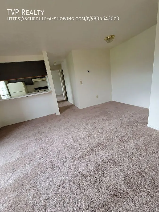 1 bed, $799 — Photo 2