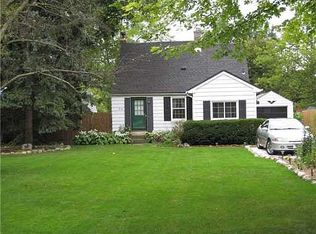 2714 Elmwood Ave, Ann Arbor, MI 48104
