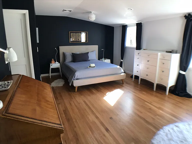 77 Myrtle Blvd — Photo 12
