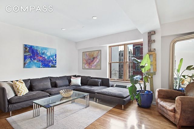1st image of 754 E 6th St APT 3B