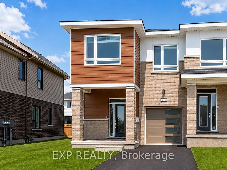 210 Ormiston Cres — Photo 2