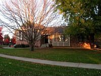 2nd image of 4220 SE Oakview Ln