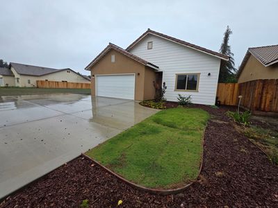 2018 E Seeger Ave, Visalia, CA, 93292