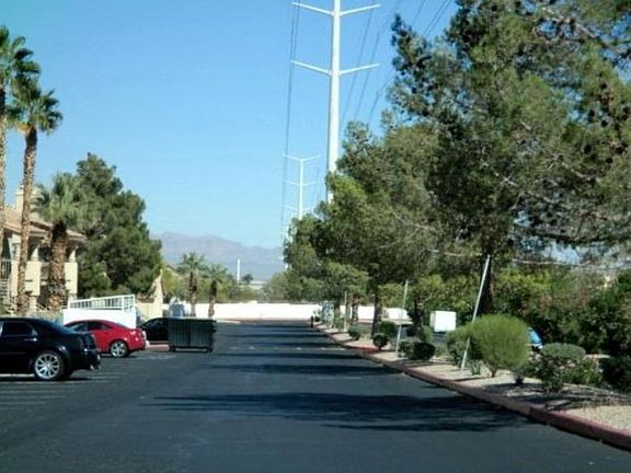 4th image of 1201 Sulphur Springs Ln Unit 201