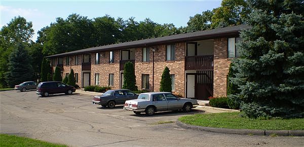 Brandon Hills Manor 1020 Oakwood Rd. Ortonville, MI 48462