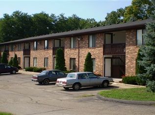 1020 Oakwood Rd APT 106, Ortonville, MI