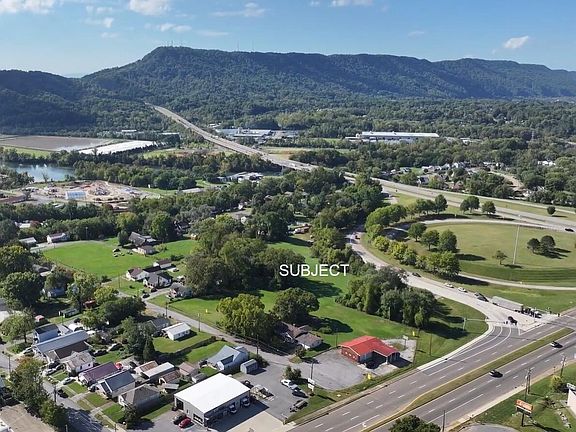 5th image of 724 Plantation Rd