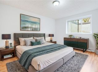 71 Vanier Dr #309, Kitchener, ON N2C1J4