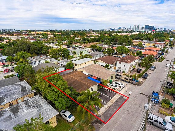 4th image of 2535-2537 NW 9th St