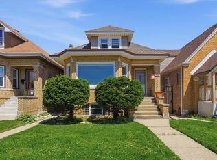 2937 N Nagle Ave, Chicago, IL 60634