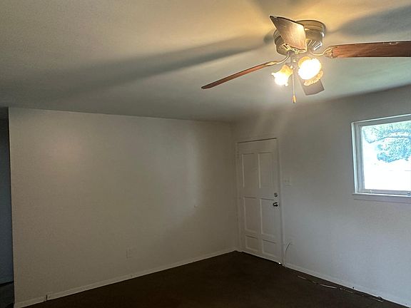 2nd image of 1401 Flanders St #8-A