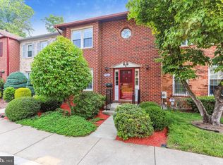 7764 Heatherton Ln, Potomac, MD 20854