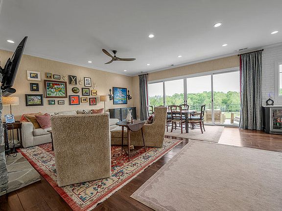 4th image of 231 Creek Ridge Dr