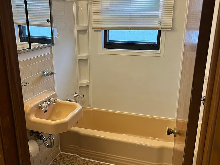 7527 Penn Ave S #3 — Photo 2