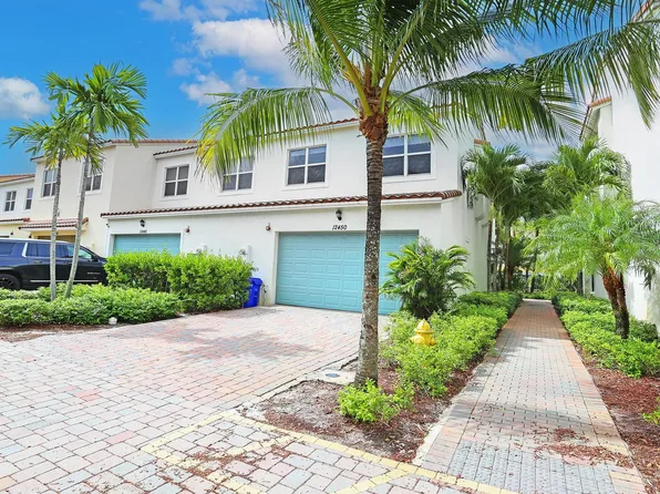 (undisclosed Address), Pembroke Pines, FL 33028