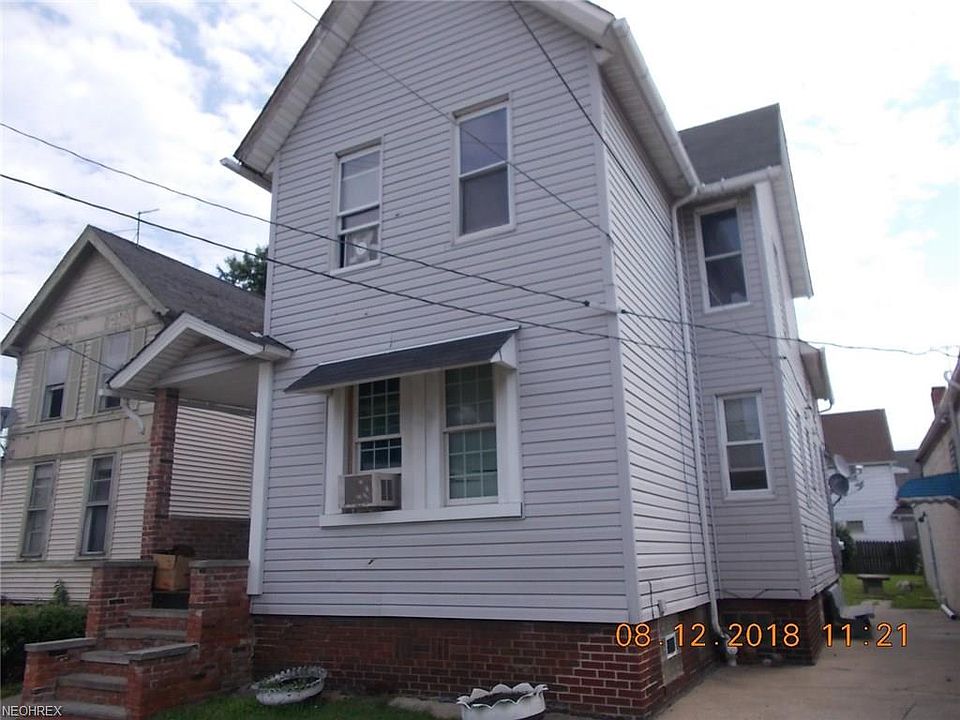 2nd image of 2269 W 73rd St