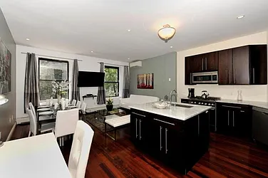 Rented by Eisenberg Exclusives