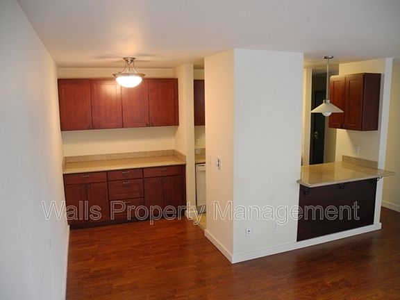 2nd image of 1819 NW Central Pl #2201