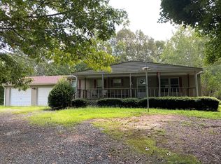 4920 Yorkshire Dr, Sandy Level, VA 24161