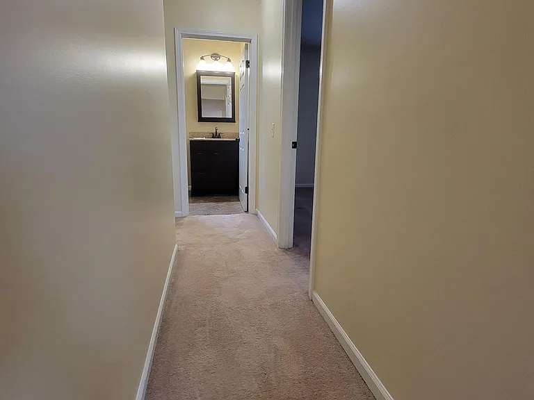 1138 Cunningham Dr — Photo 23