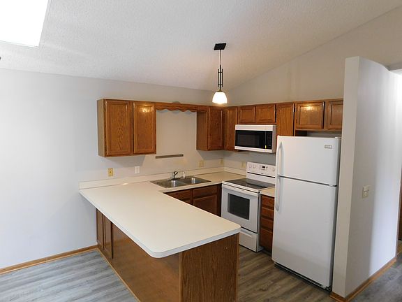 2nd image of 778 Parkside Dr #778H
