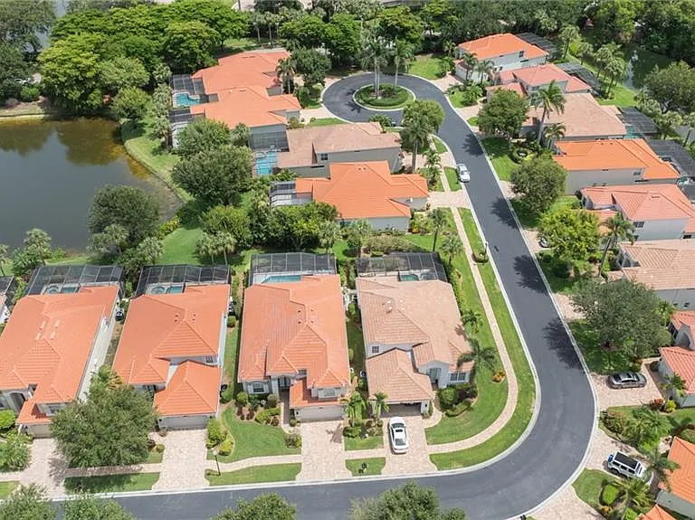 8924 Ventura Way — Photo 34