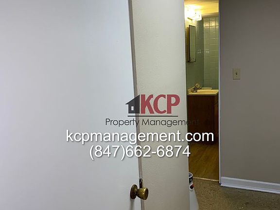 4th image of 1011 W Greenwood Ave #1