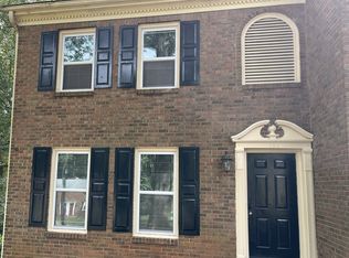 690 Jackson View Rd, Suwanee, GA 30024