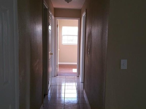 5th image of 4821 Haines Cir
