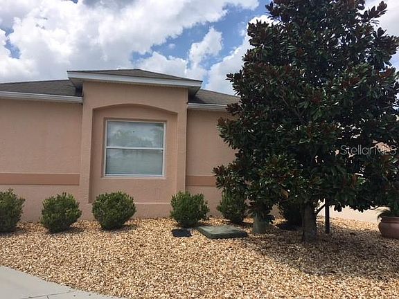 2nd image of 2572 Bainbridge Ln