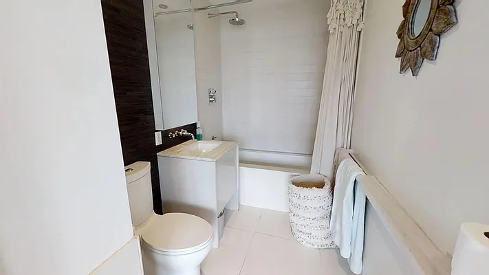 Rented by Urban Living International | media 17