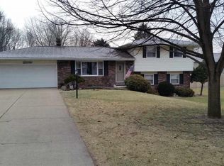 10204 Carriage Dr, Plymouth, IN