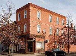 21st St S 1639, Philadelphia, PA 19145