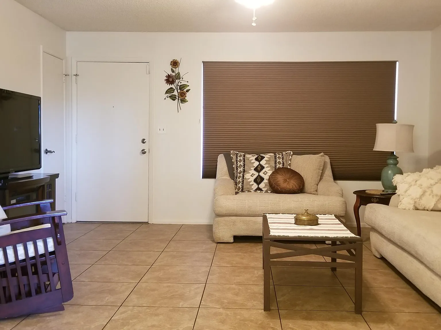 2 bed, 2.0 bath, 1095 sqft, $2,000 — Photo 3