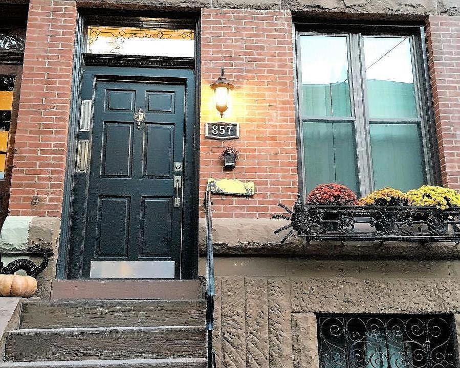 23rd street entrance