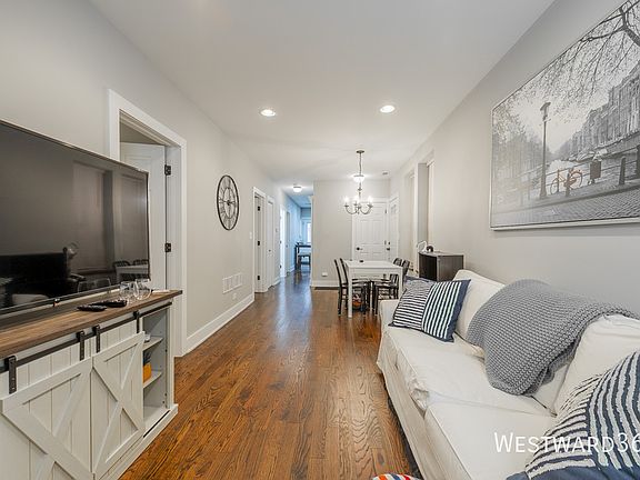 4th image of 1640 W Blackhawk St #1
