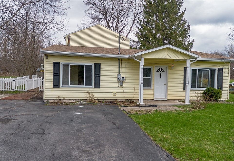 1st image of 4540 Barker Hill Rd