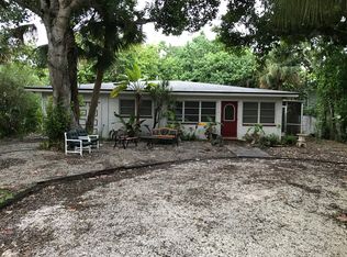 718 Cardium St, Sanibel, FL 33957