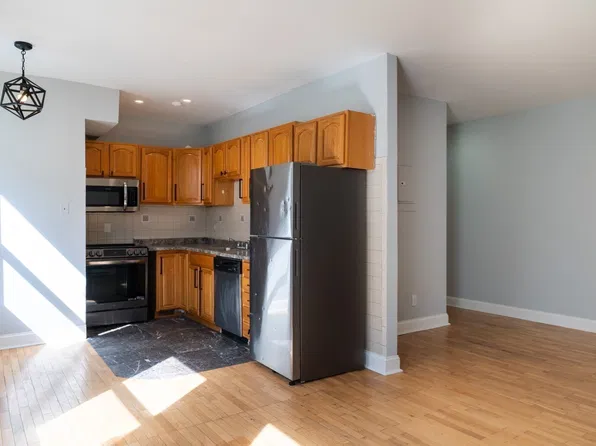 5 Sutton St APT 3A, Boston, MA 02126