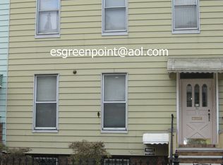 38 Broome St, Brooklyn, NY 11222