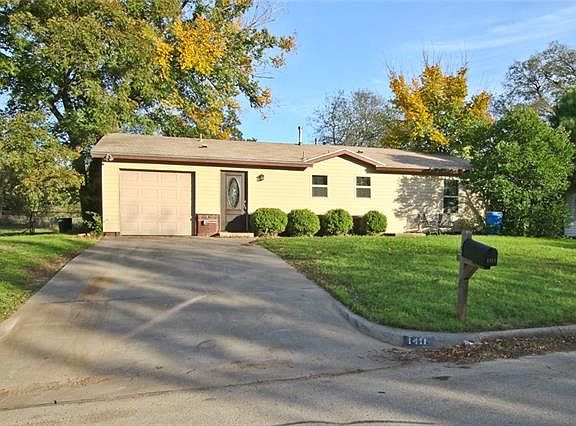 2nd image of 1411 Hadley Dr