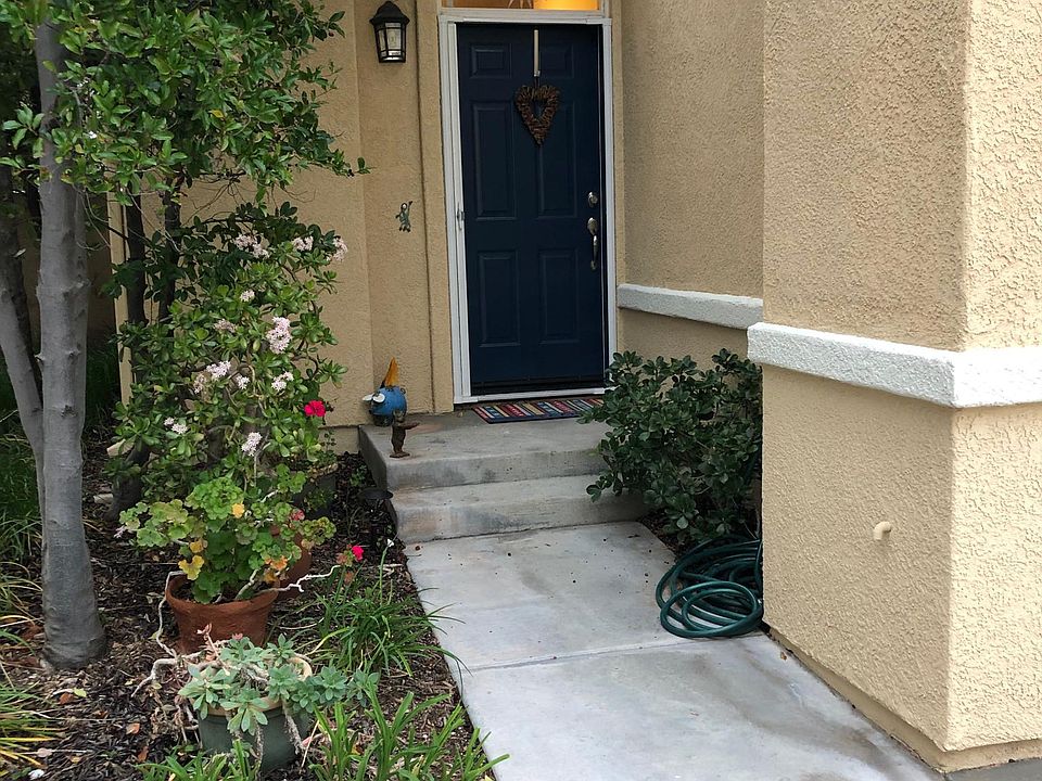 1st image of 27847 Crown Court Cir
