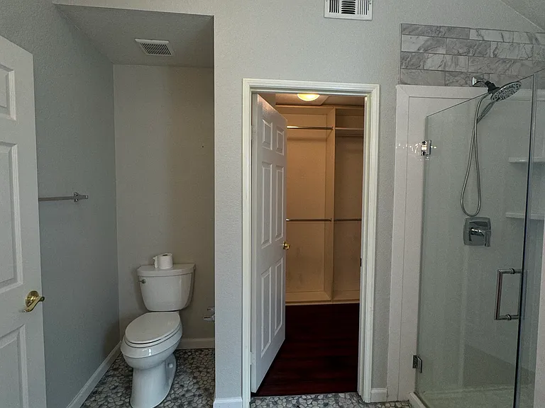 2613 Sheridan Rd — Photo 23