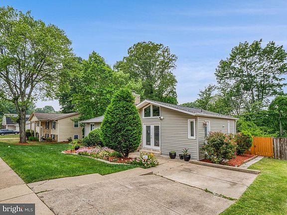 2nd image of 12814 Colby Dr