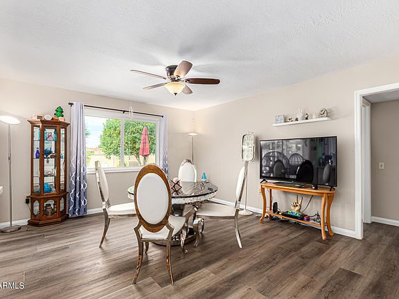 5th image of 9618 W COUNTRY CLUB Drive