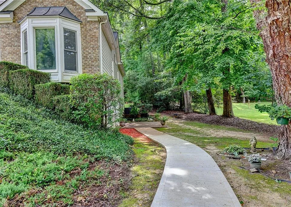 3260 Wood Springs Trce