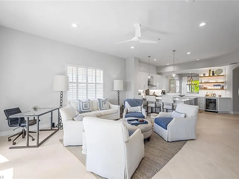 2851 Tiburon Blvd E #9-103 — Photo 6