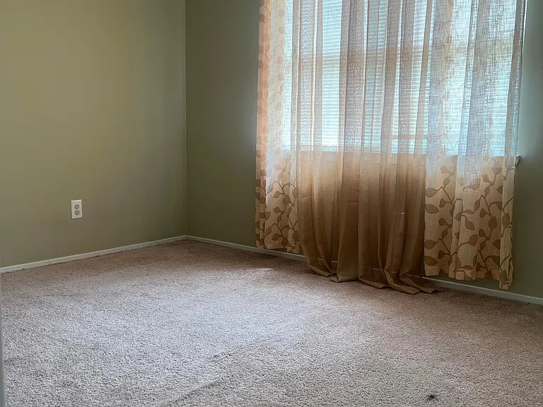 6 Turnberry Ct — Photo 24